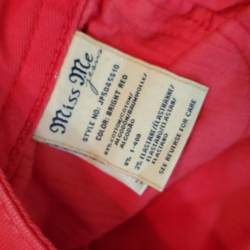 Red Miss Me Jeans (213) - Picture 4 of 4